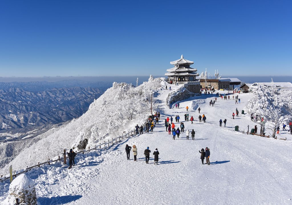 Trượt tuyết Elysian